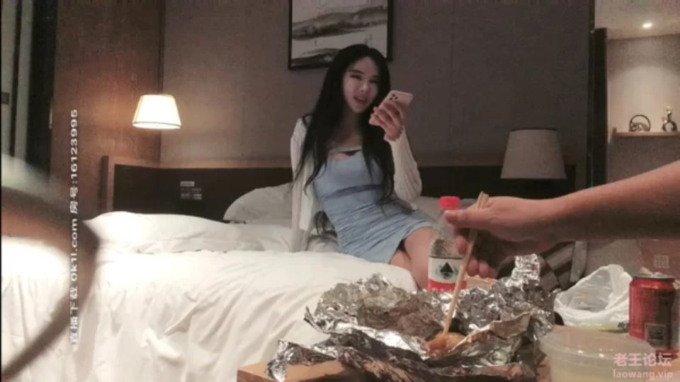 [自拍] [转载搬运] 文轩探花约过多次的极品JK外围合集，有5部 [5v+没算，大都是增强过的][磁力链接]